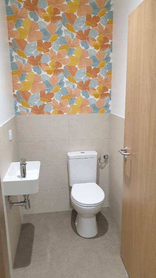 Bloom Hostel Bar & Garden Bordeaux Ngoại thất bức ảnh