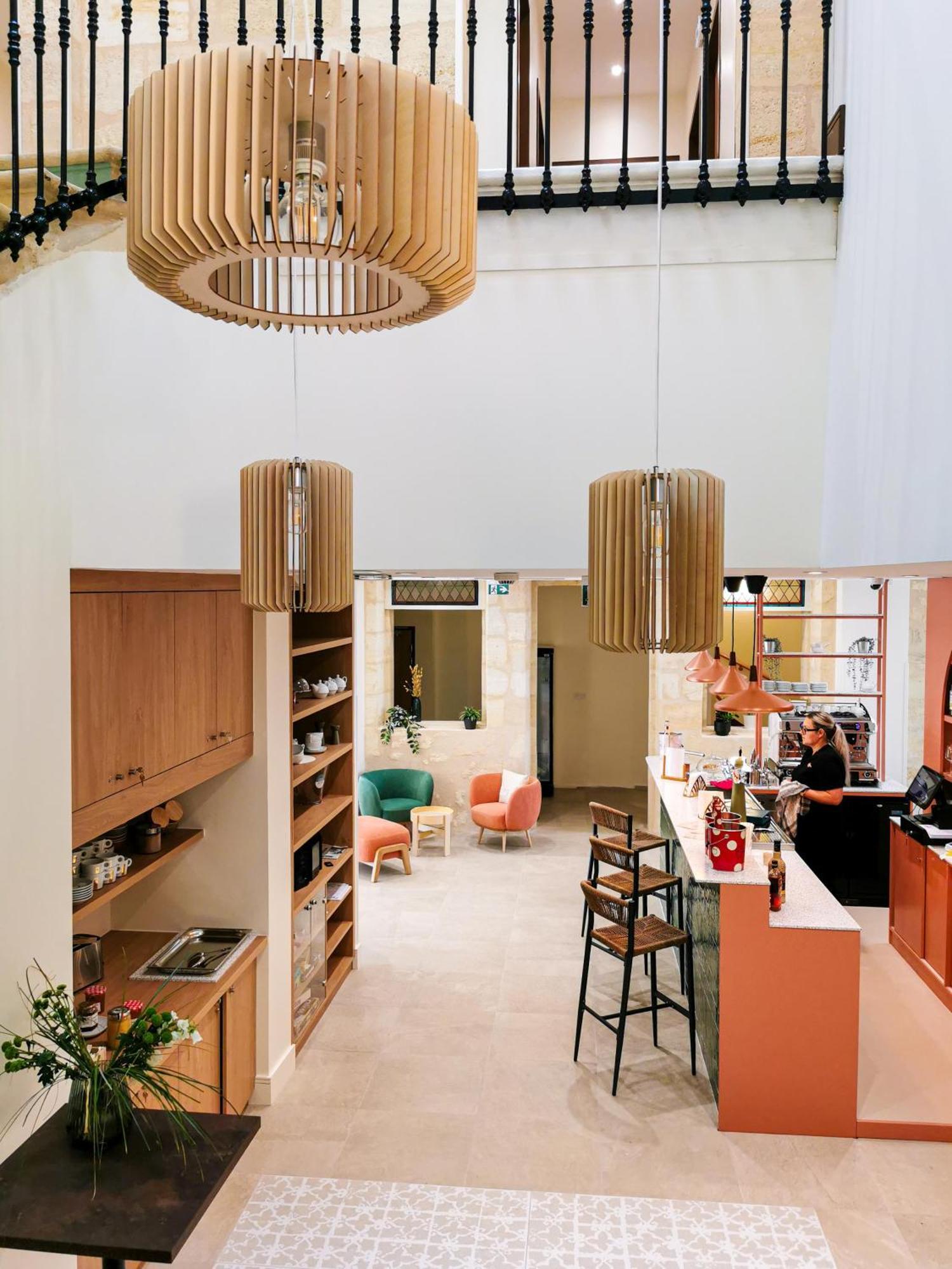 Bloom Hostel Bar & Garden Bordeaux Ngoại thất bức ảnh