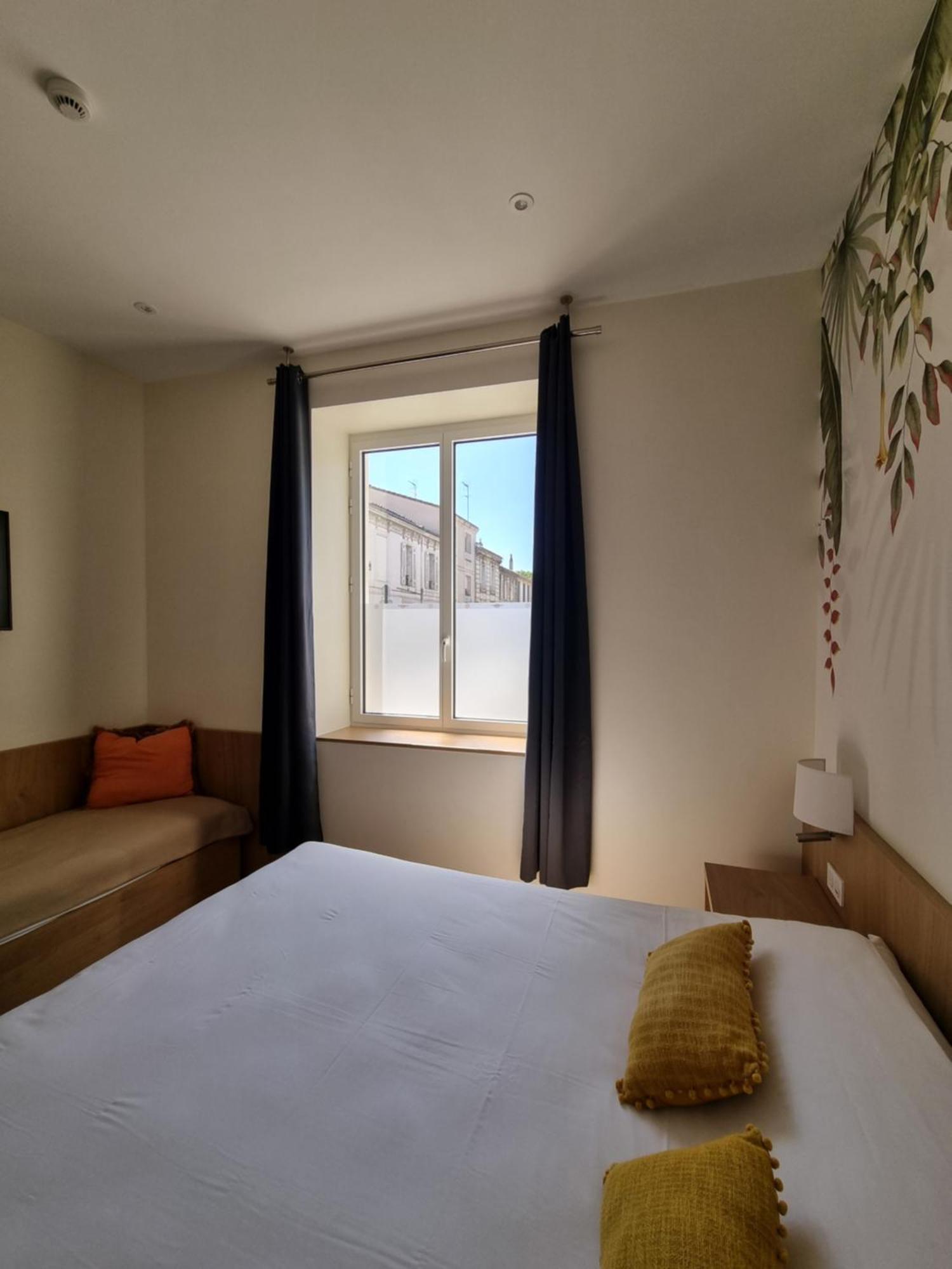 Bloom Hostel Bar & Garden Bordeaux Ngoại thất bức ảnh