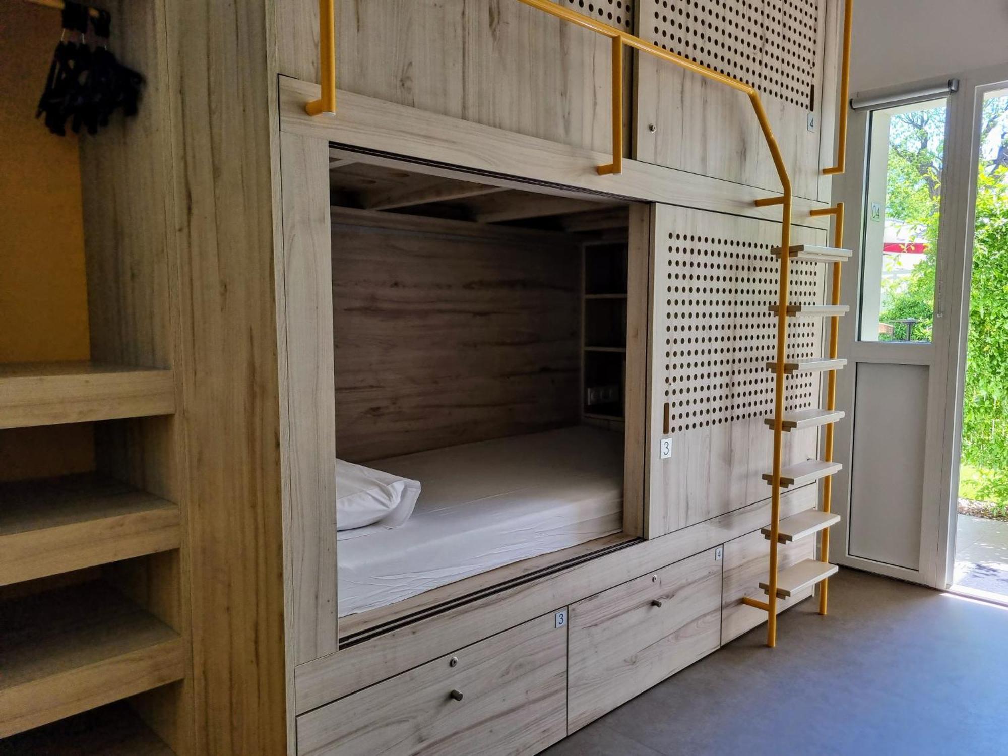 Bloom Hostel Bar & Garden Bordeaux Ngoại thất bức ảnh